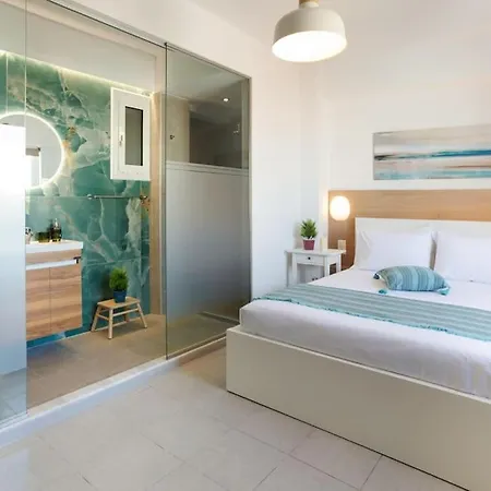 Wow, Design Apartment, Steps From Town Centre Heraklion  Exterior photo