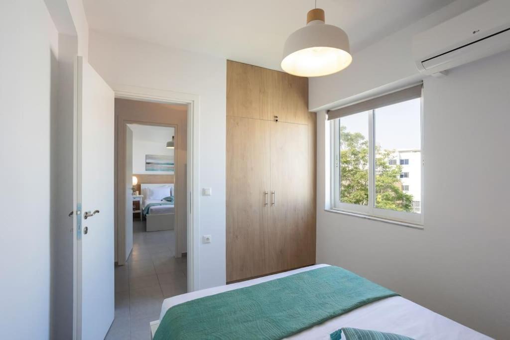 Wow, Design Apartment, Steps From Town Centre Heraklion (Crete)